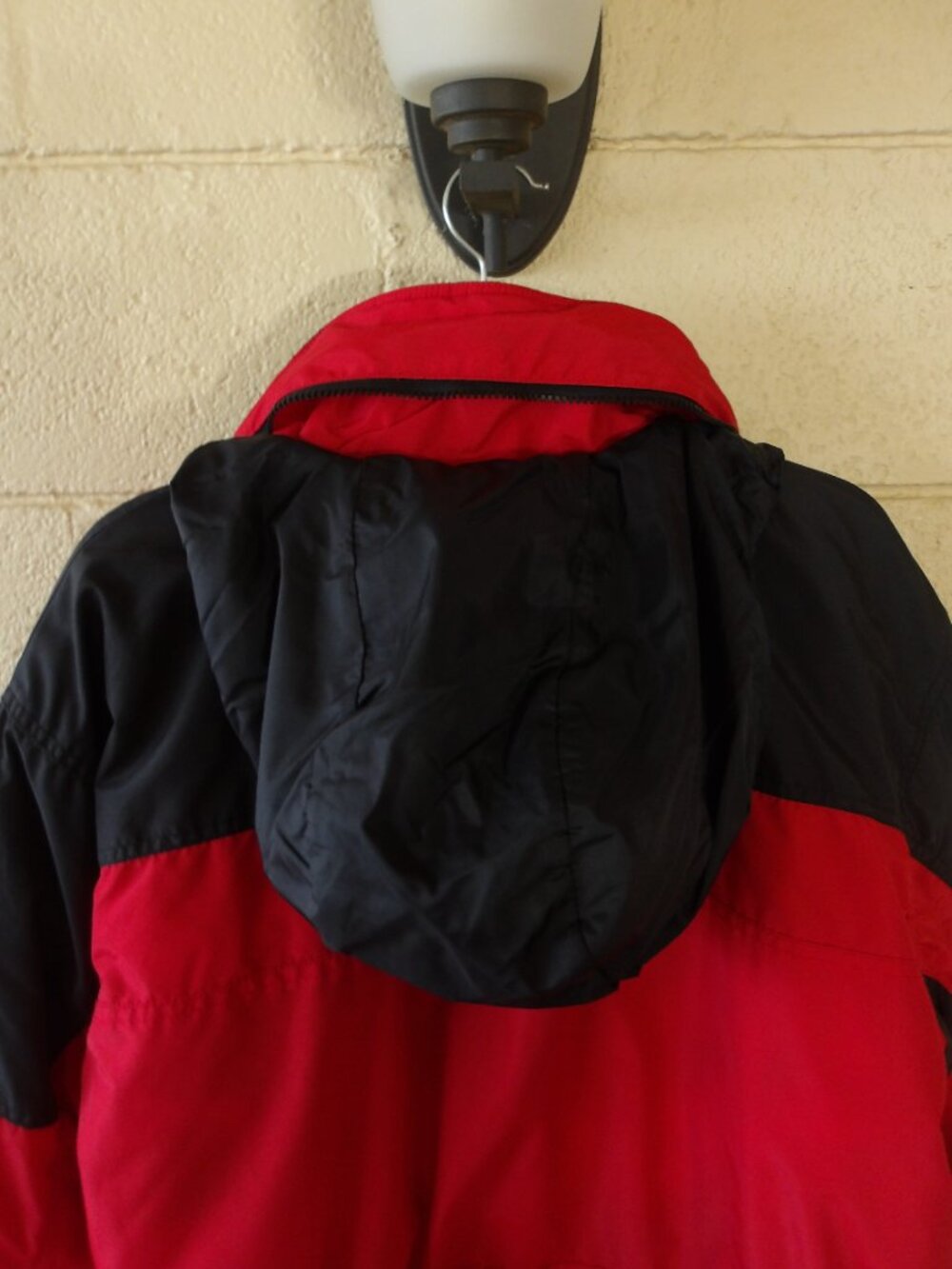 SJB Womens Red Black Hooded Parka Zip Pockets Drawstring Waist Adjustable Sleeve - Picture 13 of 16